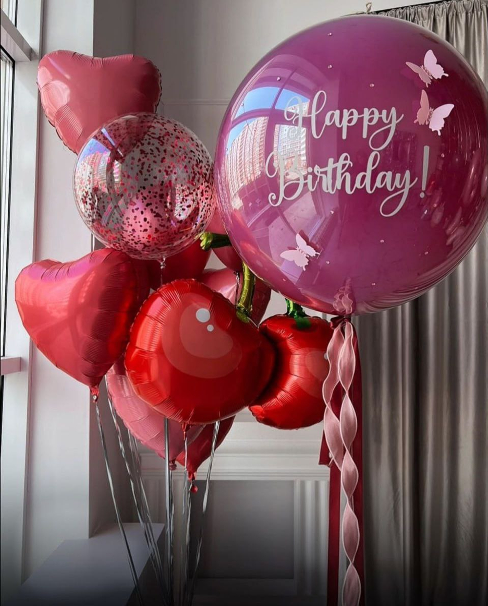 Набор из шаров для девушки с вишенкой