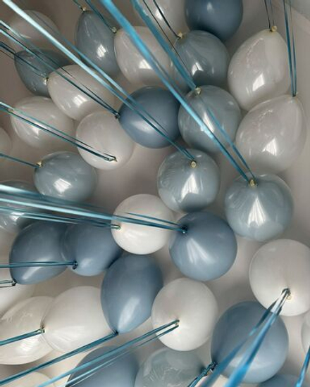 Воздушные шары под потолок "Небесная Лазурь" с дождиком